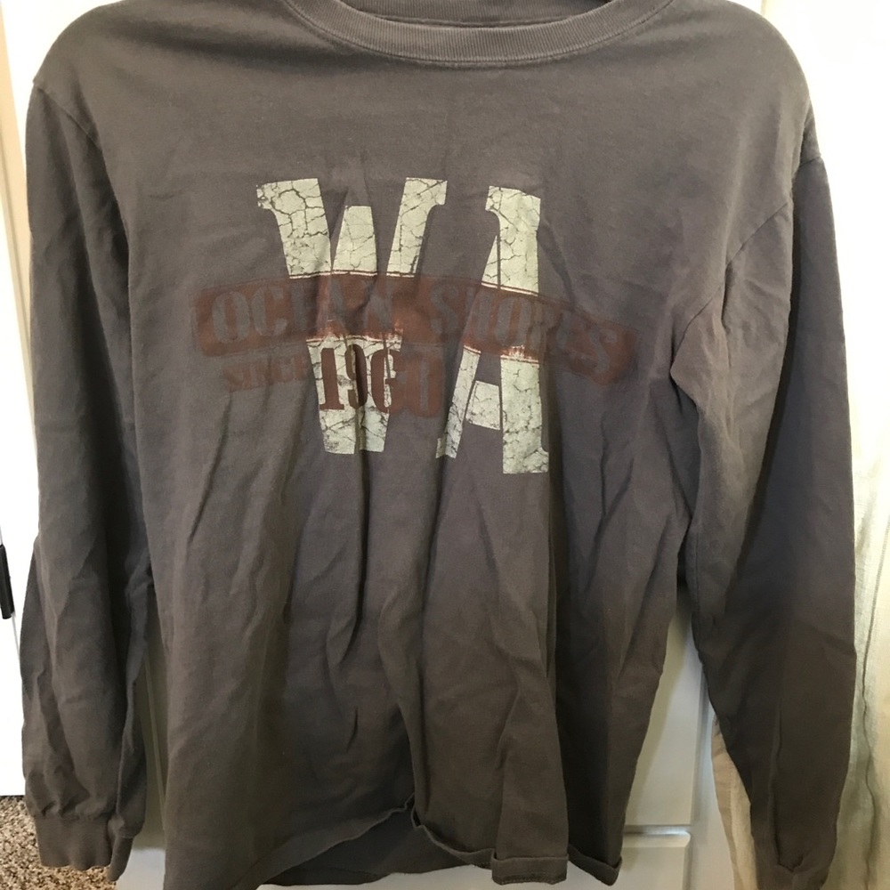 Long Sleeve Ocean Shore t-shirt